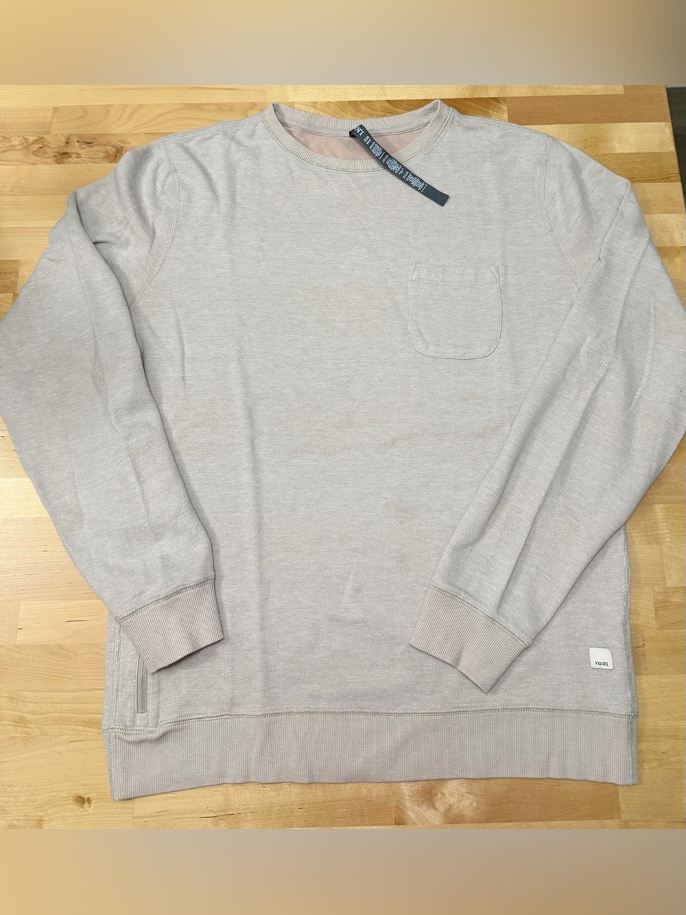 Vuori Men’s Jeffreys Crew Pullover Sweatshirt Large Taupe Gray Pocket